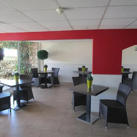 Отель Azur Bord De Mer Ла-Гранд-Мот