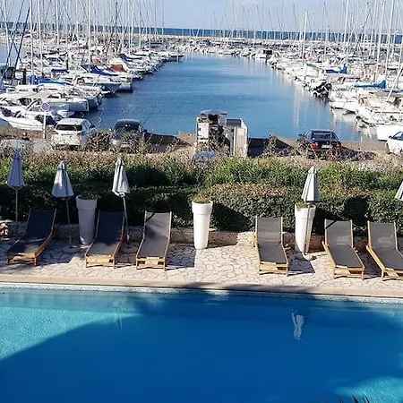 Ξενοδοχείο Azur Bord De Mer Λα Γκραντ-Μοτ