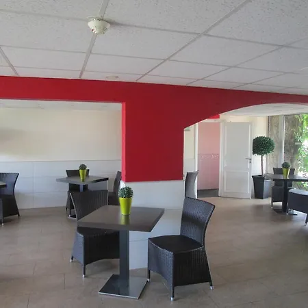 Ξενοδοχείο Azur Bord De Mer Λα Γκραντ-Μοτ