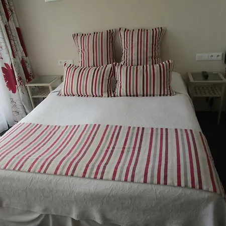 Ξενοδοχείο Azur Bord De Mer Λα Γκραντ-Μοτ