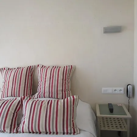 Azur Bord De Mer Λα Γκραντ-Μοτ